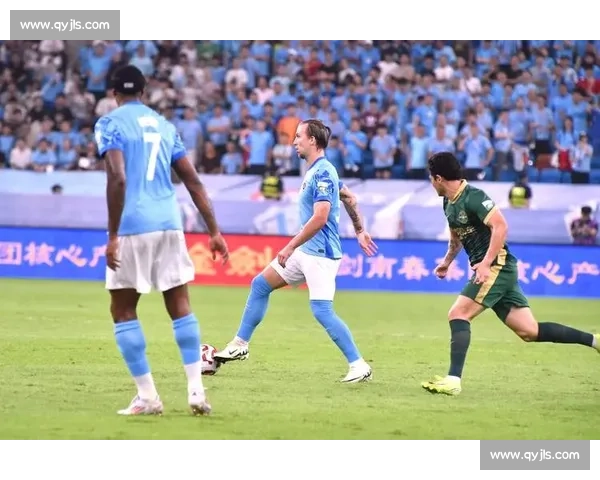 卡尔采夫中暑送医 新鹏城中场健康状况引关注