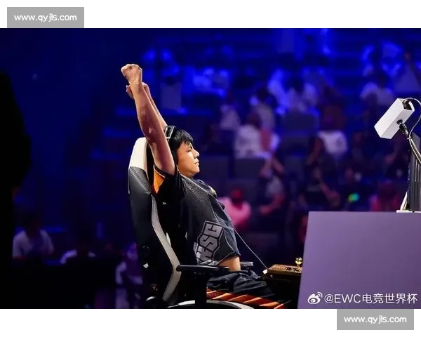打破纪录！某选手在电竞世界杯创造惊人操作，网友：神了！