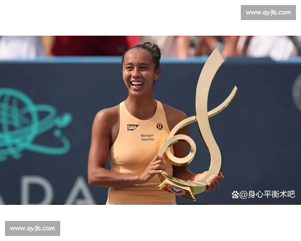 今日赛场风云变幻，谁主沉浮，网坛巨星荣耀盘点！